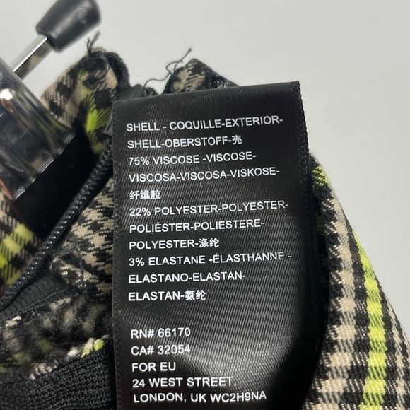 Urban Outfitters Black Green Checked‎ Plaid Cropped Flare Pants - Picture 9 of 10